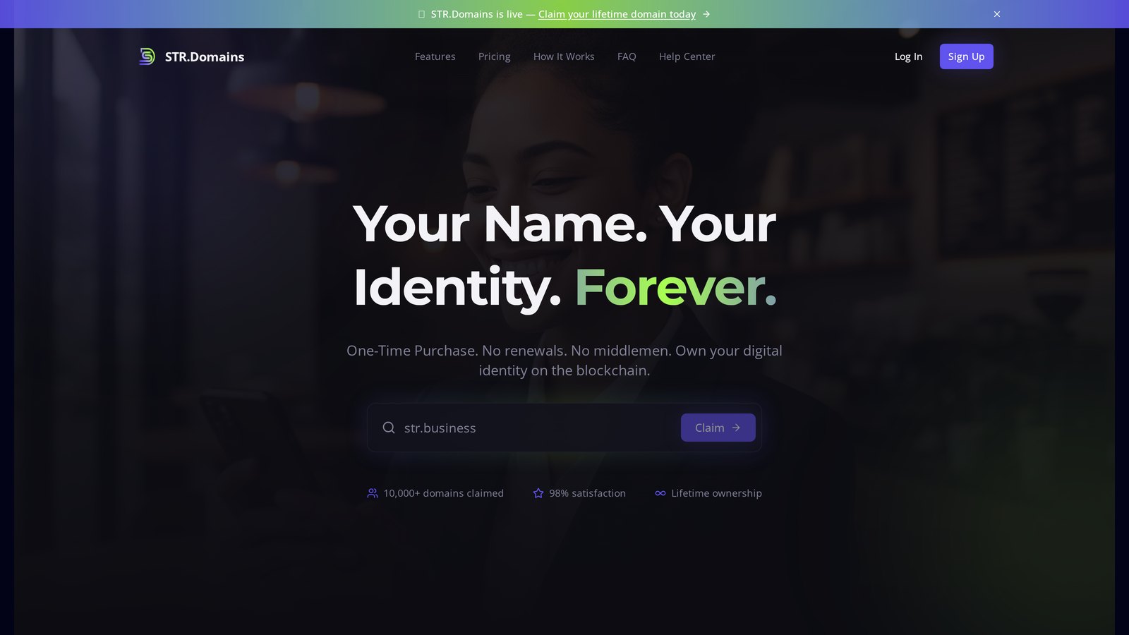 STR.domains — Am rescris complet platforma STR.domains — din Web2 în Web3: checkout crypto, marketplace de domenii-NFT, wallet propriu pe iOS și Android, vouchere și admin dashboard. 5M€+ vânzări, 10.000+ utilizatori, 120.000+ domenii rezervate.